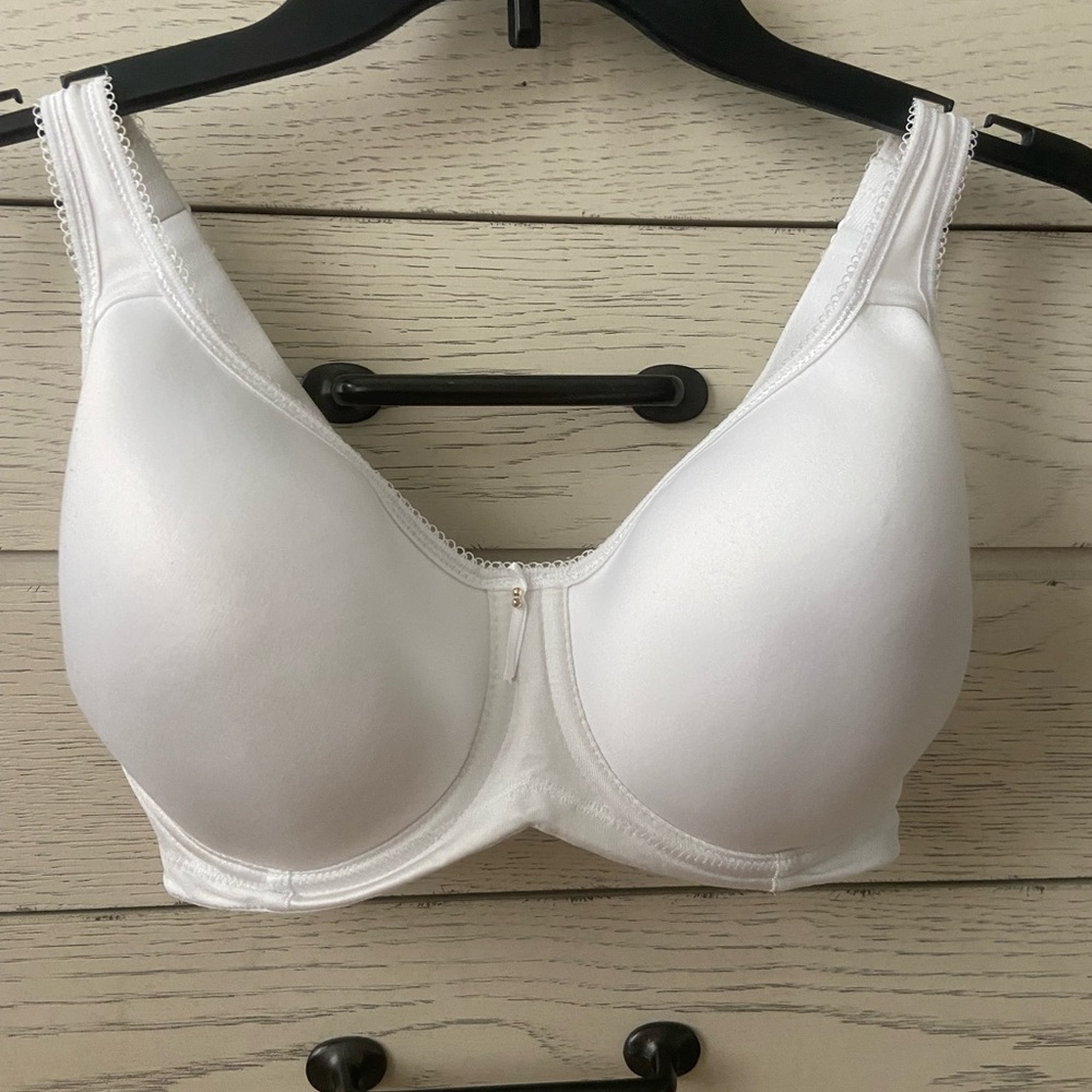 Wacoal Bras - set of 2, 32DDD.